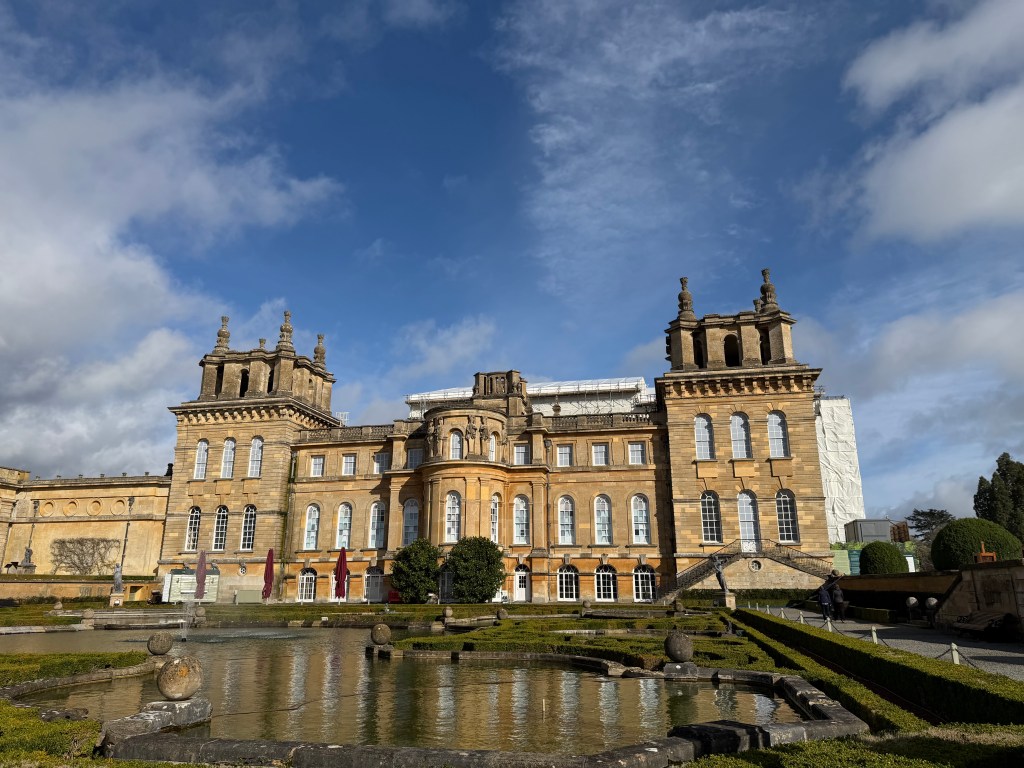 Blenheim. Palace